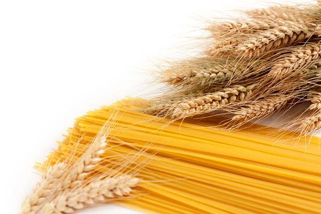 عرضه گندم غیریارانه‌ای با اوراق سلف در بورس لاک‌پشتی است/ معامله گندم غیریارانه‌ای در بورس ناچیز بود