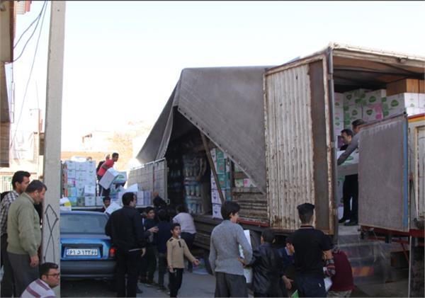 ارسال 13 کامیون حامل کمکهای دانشگاه علوم پزشکی به مناطق زلزله زده کرمانشاه