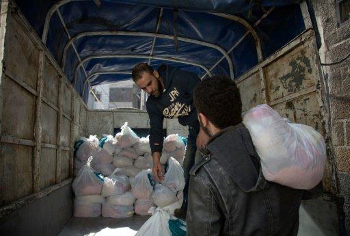 کمبود مواد غذایی برای کمک رسانی به ساکنان حلب