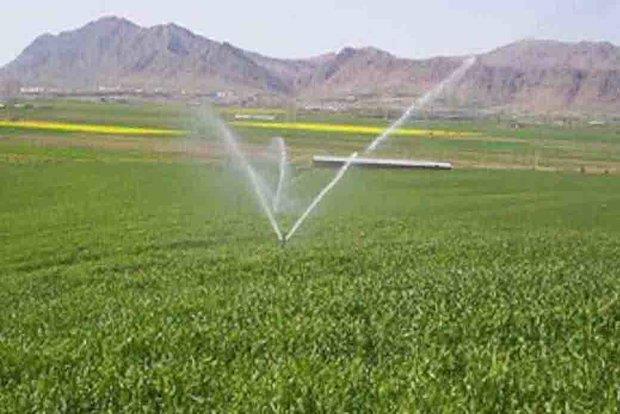 مصرف کمتر از ۶۰ درصد آب در بخش کشاورزی/ از قاچاق خاک بی‌اطلاعم