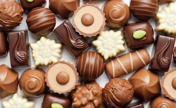 با دیدن کدام کلمه در برچسب شکلات، باید از خوردن آن پرهیز کرد؟